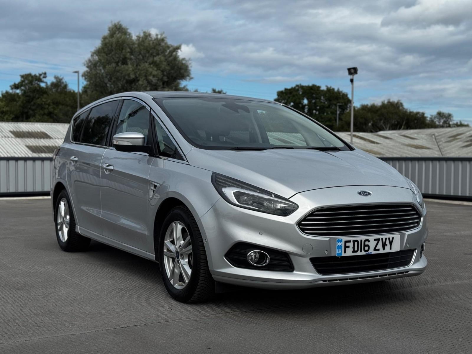 2016 Ford S-MAX